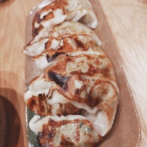 市販の餃子をふっくらおいしく